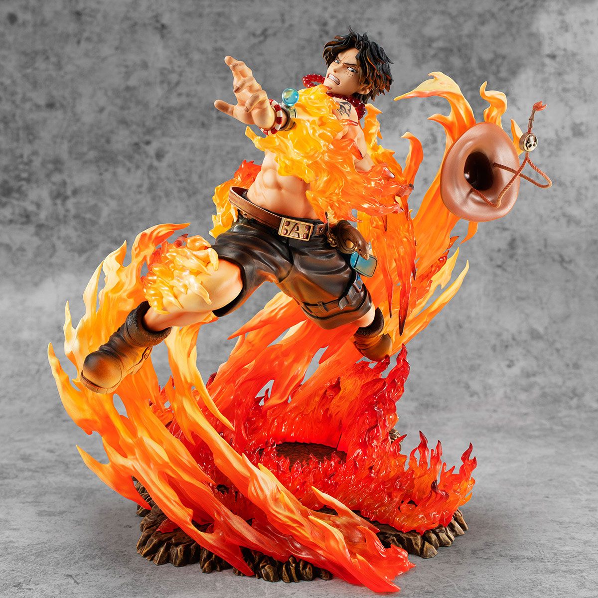 Action Figure One Piece - Portgas D. Ace