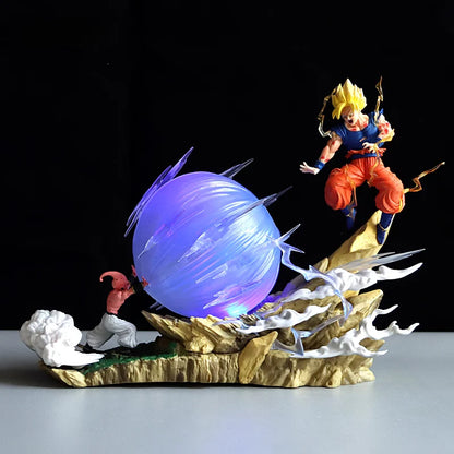 Estátua Dragon Ball - Diorama Goku Super Saiyajin e Kid Boo 22cm (Com LED)