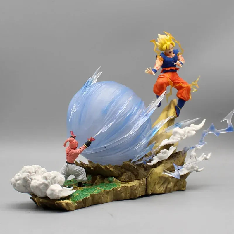 Estátua Dragon Ball - Diorama Goku Super Saiyajin e Kid Boo 22cm (Com LED)