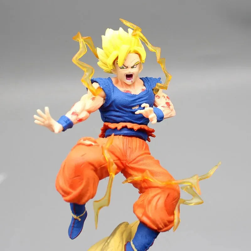 Estátua Dragon Ball - Diorama Goku Super Saiyajin e Kid Boo 22cm (Com LED)